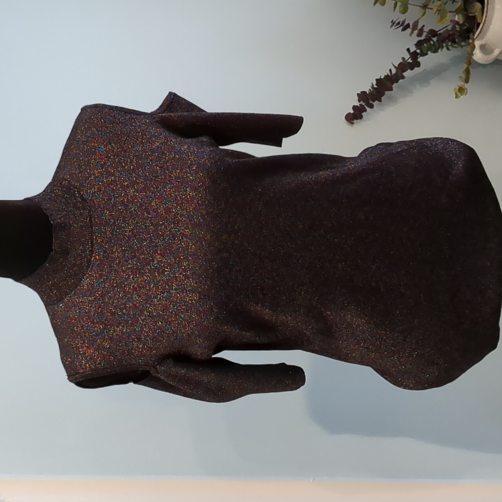 Boston Proper Cold Shoulder Short sleeve    sweater Size medium